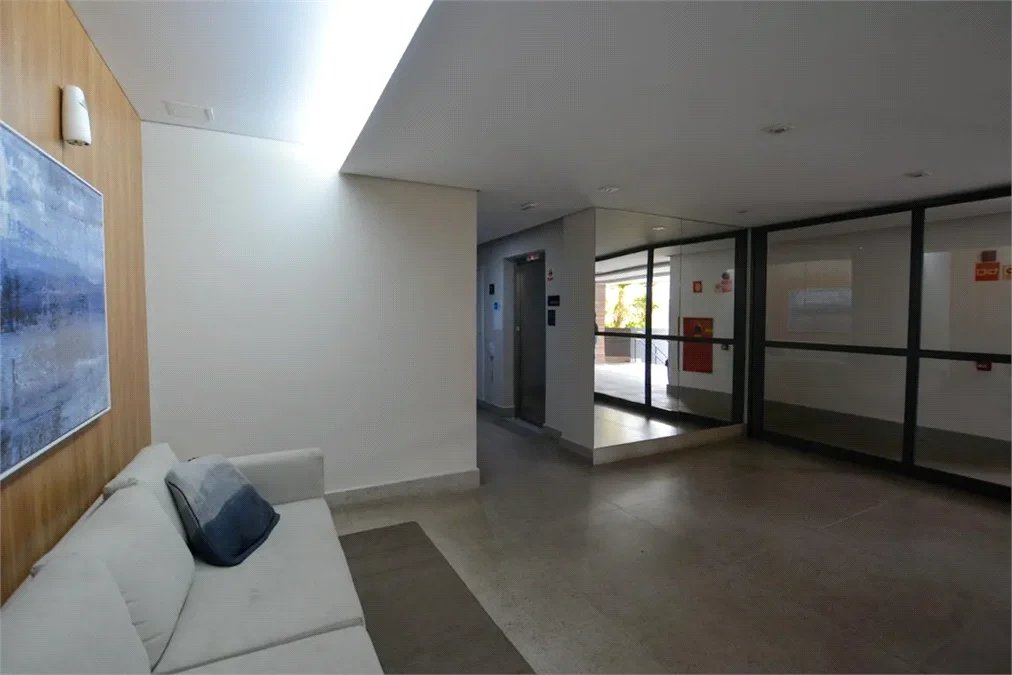 Apartamento à venda com 2 quartos, sendo 1 suíte, em Ferreira, São Paulo, SP