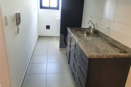 Apartamento à venda com 1 quarto em Alto da Boa Vista, São Paulo, SP