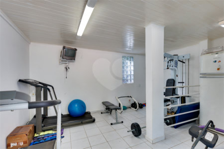 Casa à venda com 4 suítes em Alto da Boa Vista, São Paulo, SP