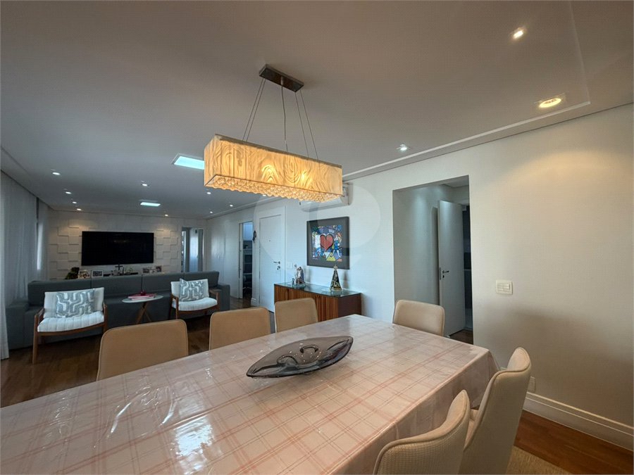 Apartamento à venda com 3 suítes em Jardim Marajoara, São Paulo, SP