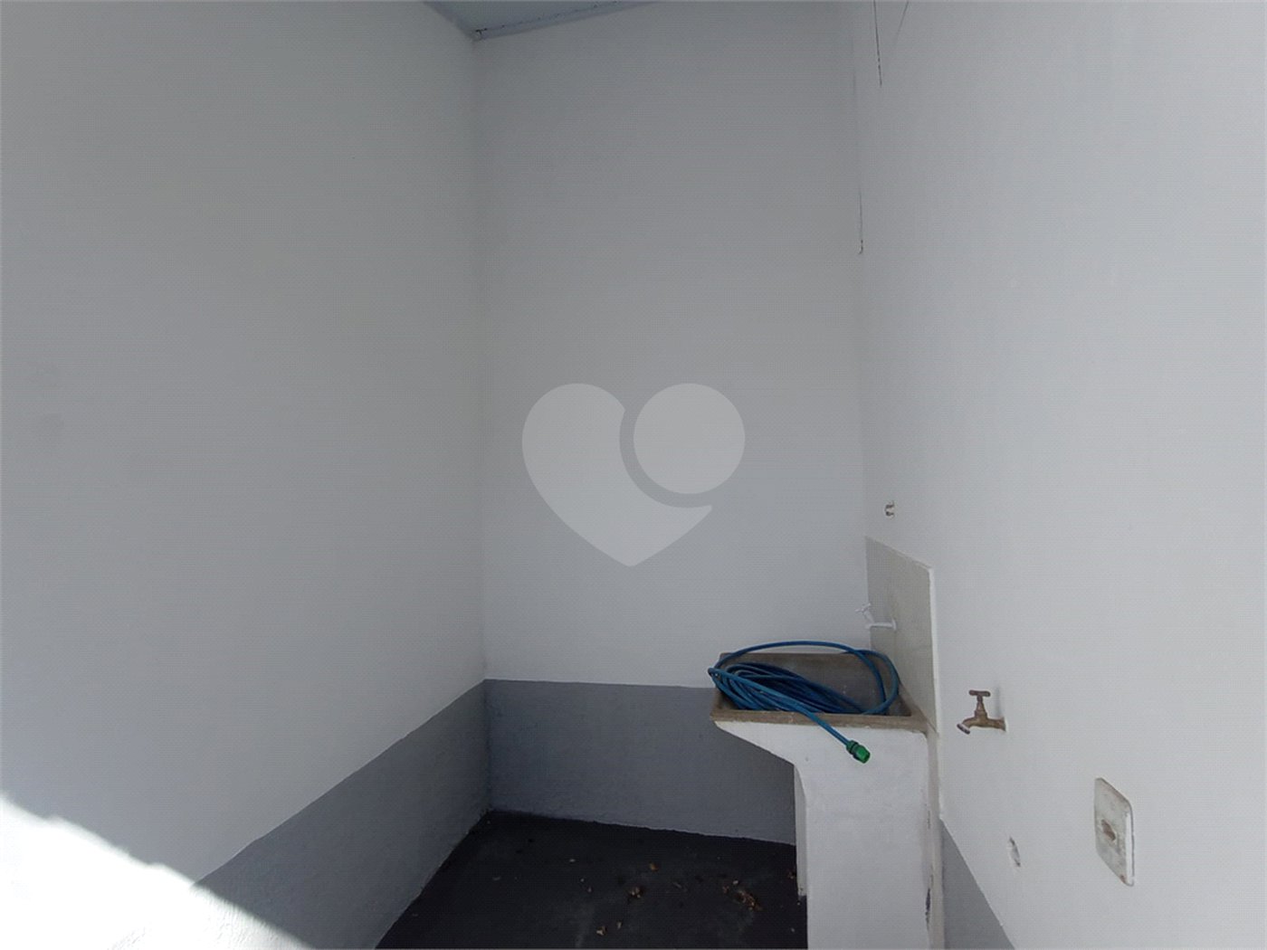 Casa à venda com 2 quartos em Retiro Santana, Itapetininga, SP