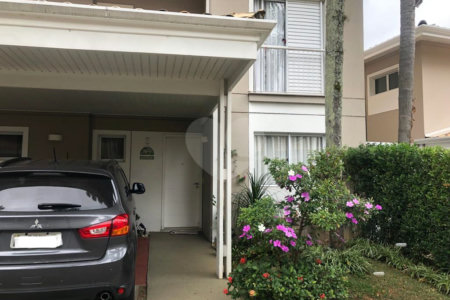 Casa à venda com 4 quartos, sendo 2 suítes, no condomínio Sunríse, São Paulo - SP