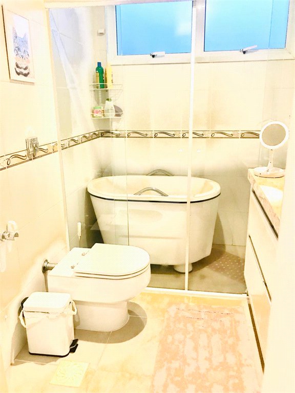 Casa à venda com 3 quartos, sendo 1 suíte, no condomínio Residencial Patrimônio do Carmo, São Roque - SP