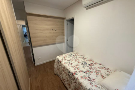 Sobrado à venda com 5 quartos, sendo 3 suítes, em Jardim Franca, São Paulo, SP