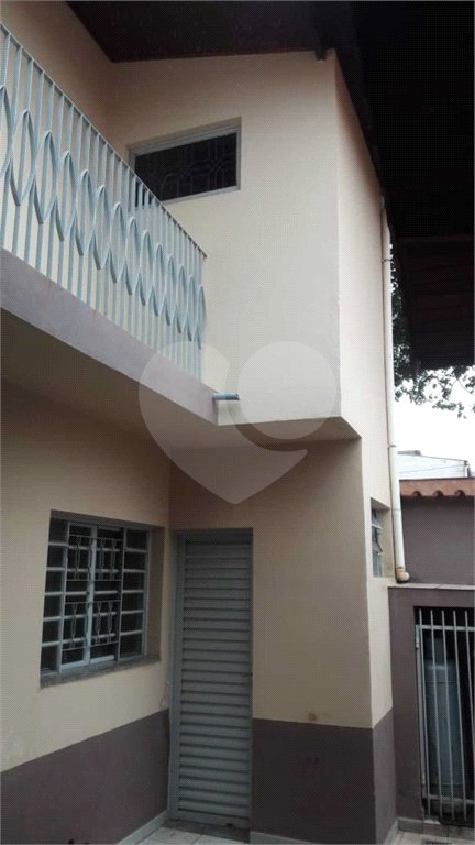 Casa à venda com 4 quartos, sendo 1 suíte, em Vila Santa Terezinha, Várzea Paulista, SP
