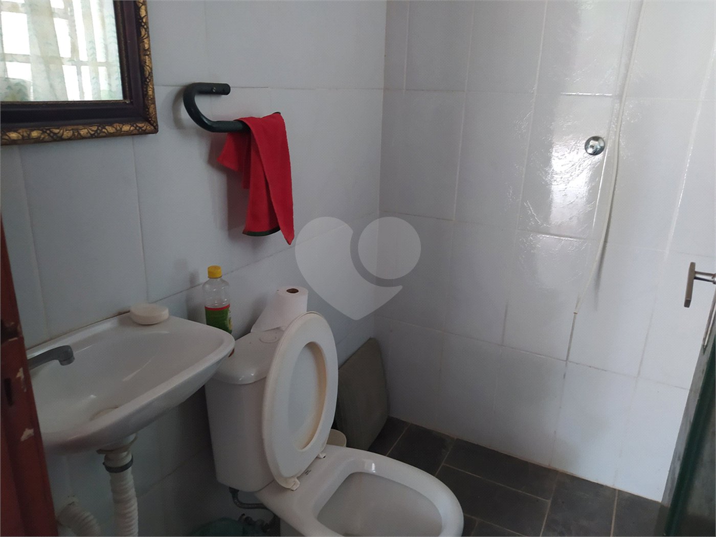 Chácara à venda com 5 quartos, sendo 1 suíte, no Centro (mailasqui), São Roque, SP