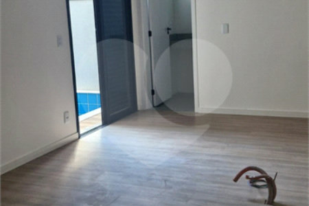 Casa à venda com 3 suítes no condomínio Terras da Estância, Paulínia - SP