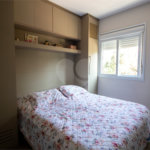 Apartamento à venda com 2 quartos, sendo 1 suíte,  no Centro, São Roque, SP