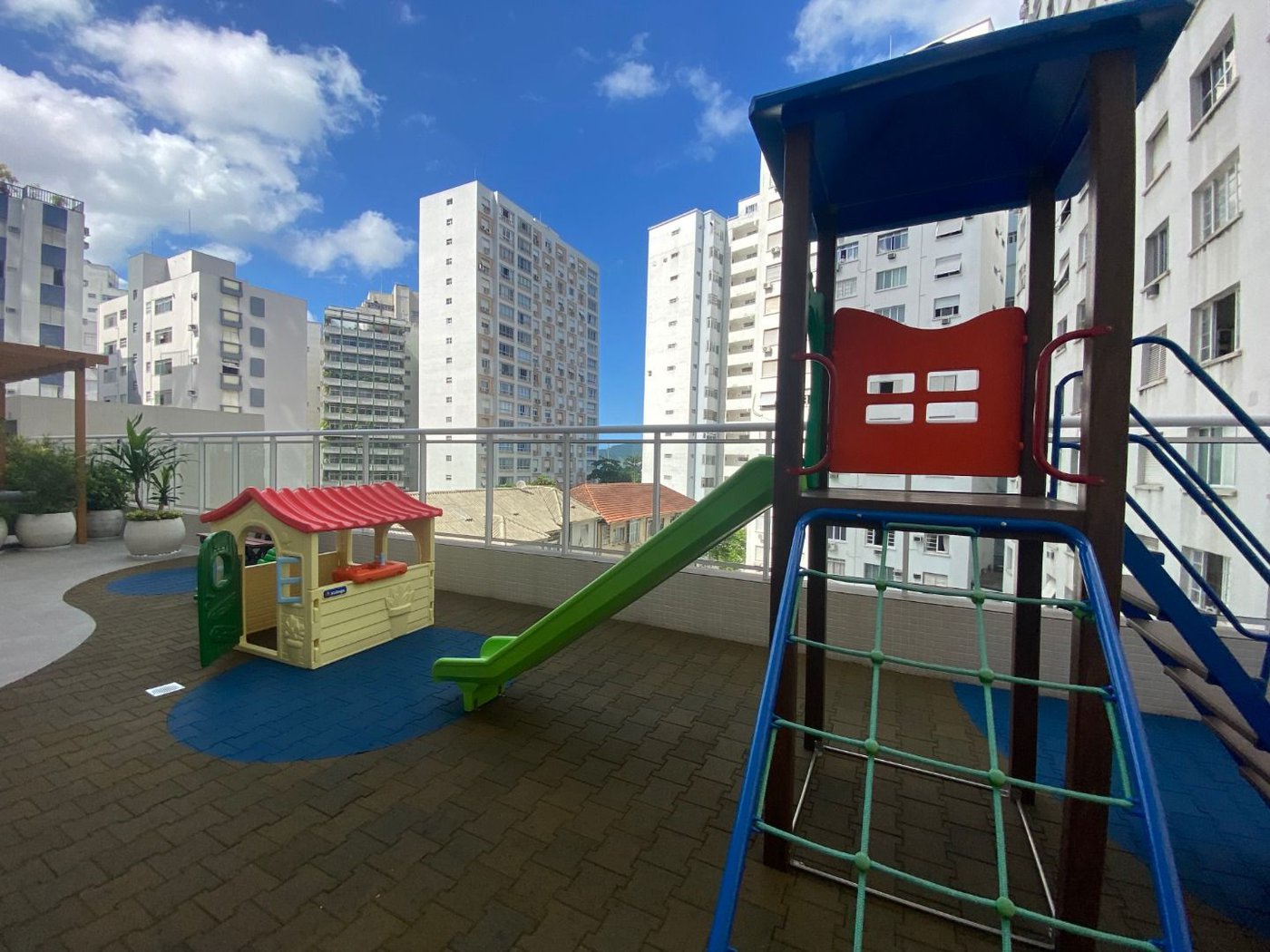 Apartamento com 3 dormitórios à venda, 134 m² por R$ 2.770.000,00 - Boqueirão - Santos/SP