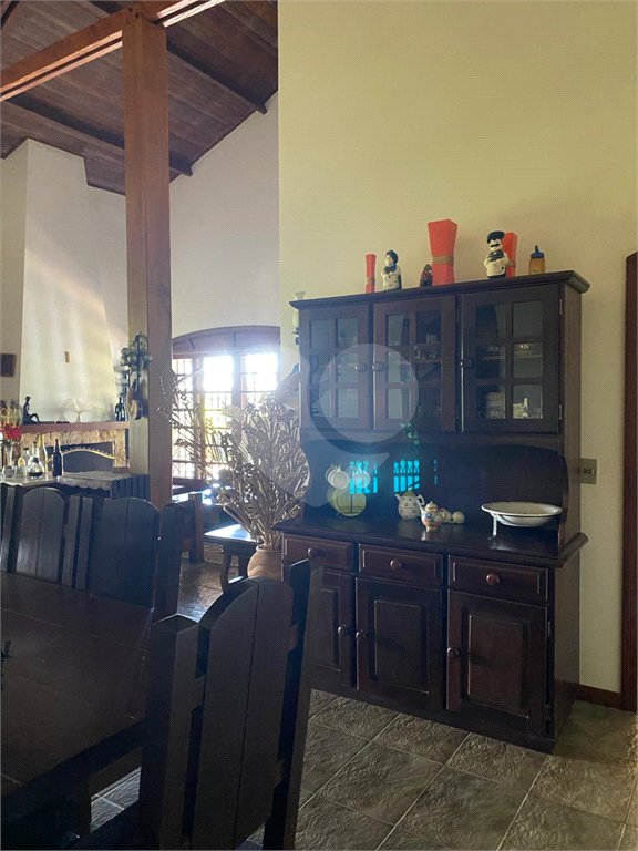 Sítio à venda com 4 quartos, sendo 3 suítes, em Aguas de Igaratá, Igaratá, SP