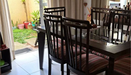 Casa à venda com 3 quartos, sendo 1 suíte,  no condomínio Moradas do Horto, São Paulo - SP