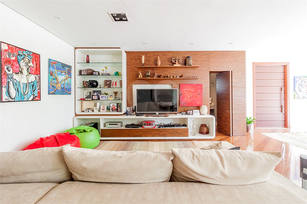 Casa à venda com 4 suítes em Alto da Lapa, São Paulo, SP