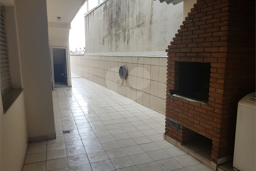Casa Térrea à venda com 3 quartos, sendo 1 suíte, em Vila Constança, São Paulo, SP