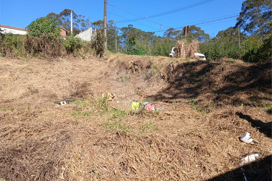 Terreno à venda em Mantiqueira, Mairiporã, SP