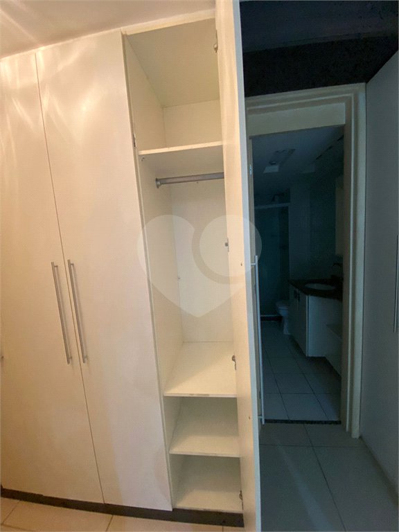 Apartamento à venda com 3 quartos, sendo 1 suíte, em Campo Grande, Rio de Janeiro, RJ