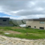 Terreno à venda no condomínio Águas de São Pedro, Mairiporã - SP