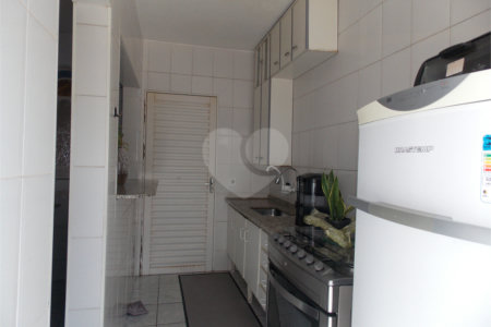 Casa à venda com 4 quartos, sendo 2 suítes, em Jardins, Bragança Paulista, SP