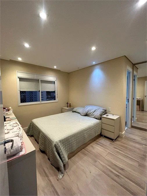 Apartamento à venda com 3 quartos, sendo 1 suíte,  em Jardim Vazani, São Paulo, SP