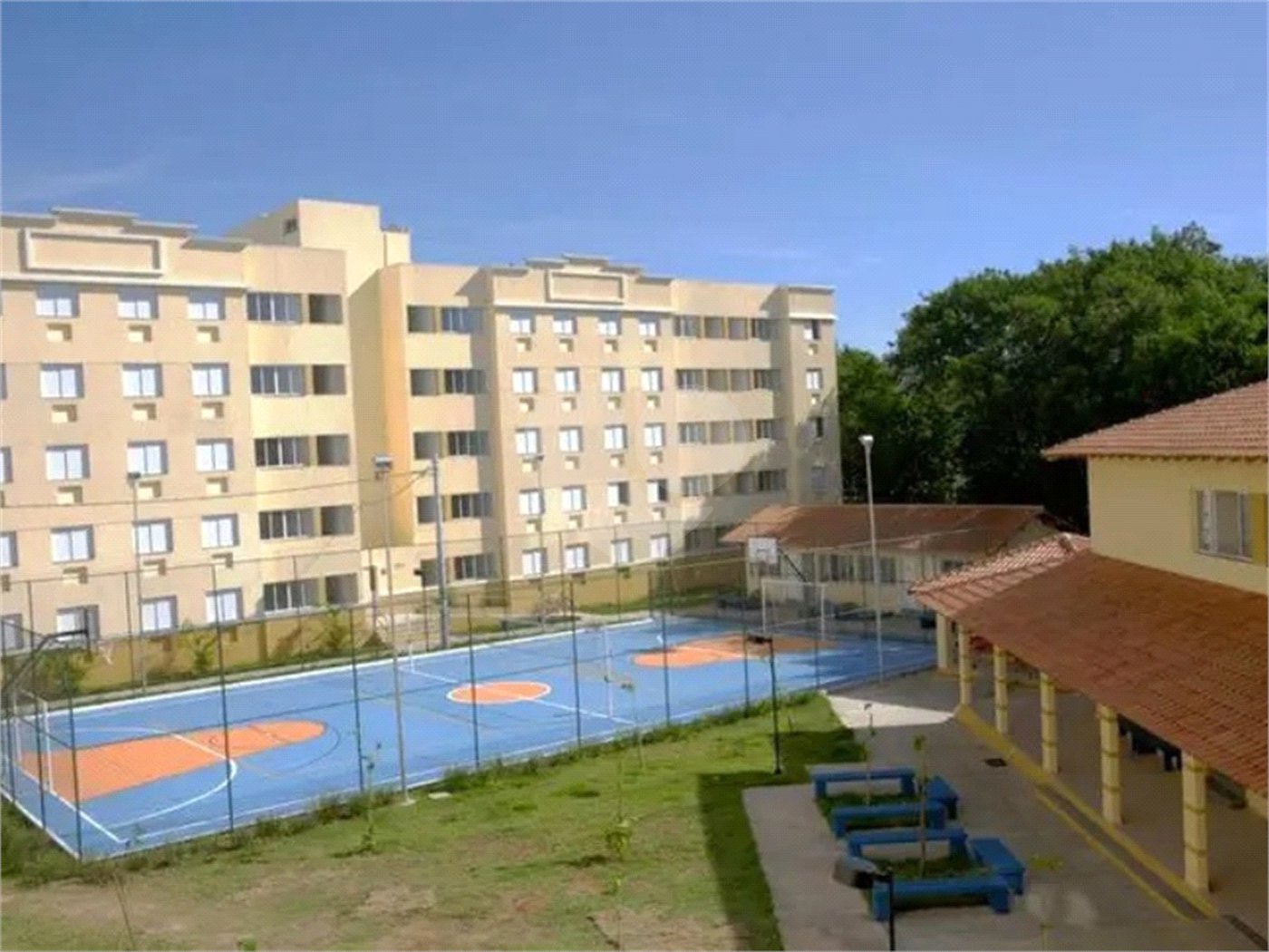 Apartamento à venda com 2 quartos em Inhoaíba, Rio de Janeiro, RJ