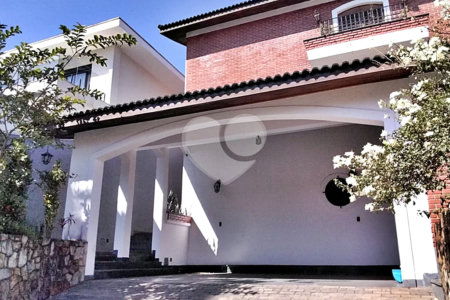 Sobrado à venda com 4 quartos, sendo 2 suítes, em Jardim São Bento, São Paulo, SP