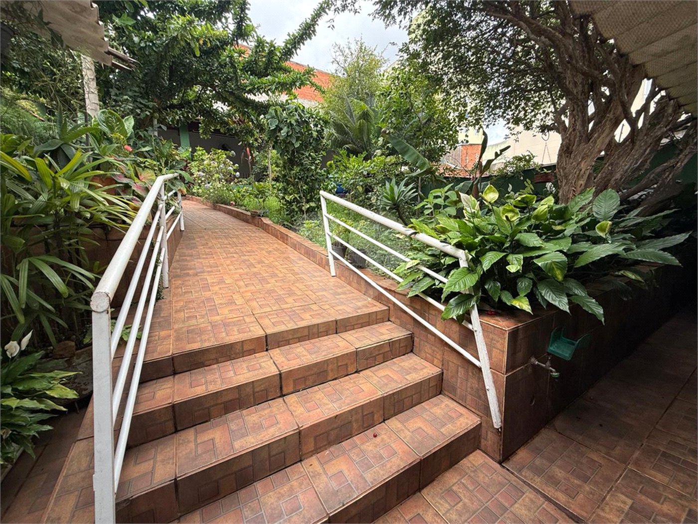 Casa à venda ou para alugar com 4 quartos, sendo 2 suítes, em Vila Mazzei, São Paulo, SP