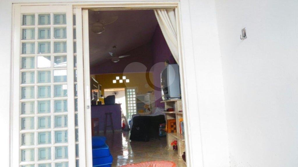 Casa Térrea à venda com 3 quartos, sendo 1 suíte, em Loteamento Bosque dos Guanandis, Caraguatatuba, SP