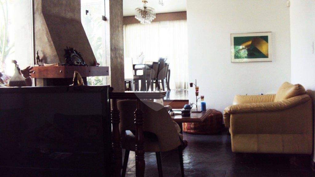 Sobrado à venda com 3 quartos, sendo 1 suíte, em Jardim Prudência, São Paulo, SP