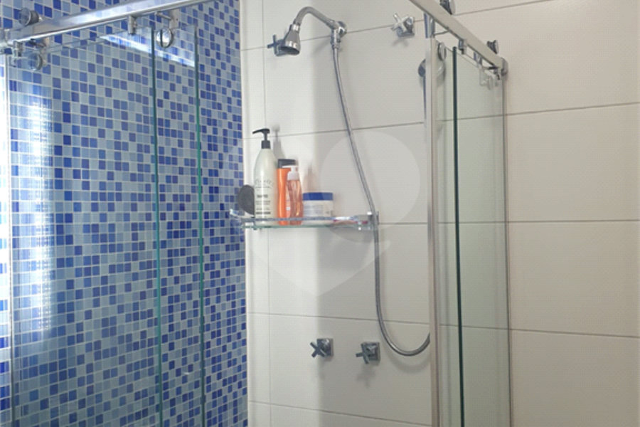 Casa à venda com 4 quartos, sendo 2 suítes, em Vila Guilherme, São Paulo, SP