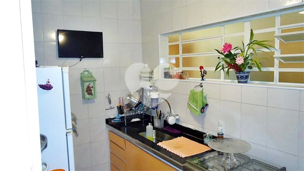 Sobrado à venda com 3 quartos, sendo 1 suíte, em Parada Inglesa, São Paulo, SP