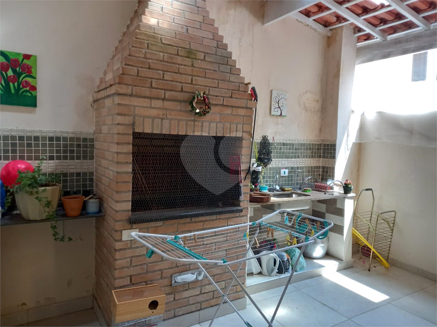 Sobrado à venda com 3 quartos, sendo 1 suíte, em Tremembé, São Paulo, SP