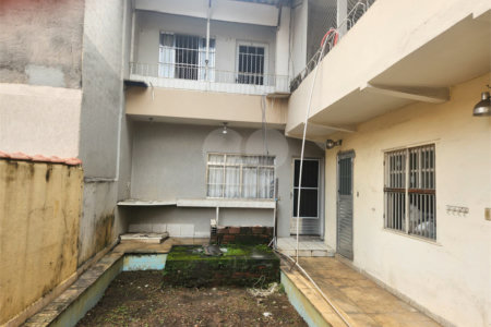 Casa à venda com 3 quartos, sendo 2 suítes, em Lapa, São Paulo, SP