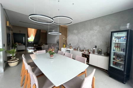 Casa à venda com 3 suítes no condomínio Renascence Residencial, Sorocaba - SP