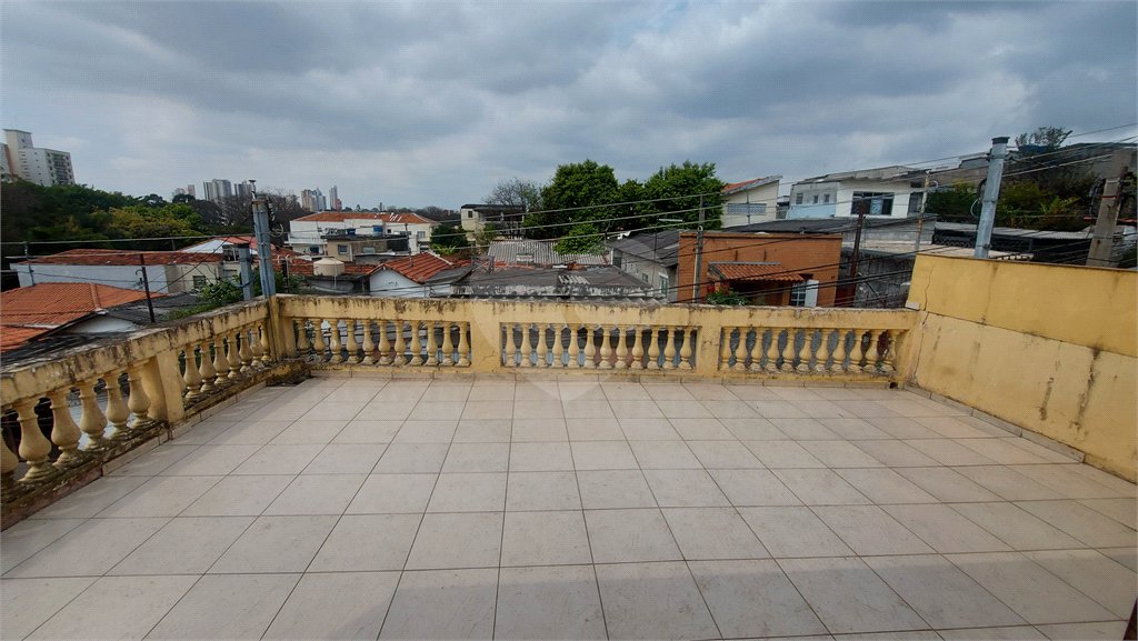 Sobrado à venda com 4 quartos, sendo 1 suíte,  em Vila Guarani (z Sul), São Paulo, SP