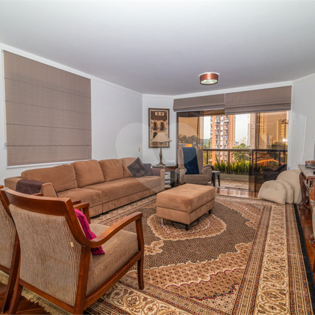 Apartamento à venda com 4 quartos, sendo 2 suítes, em Campo Belo, São Paulo, SP