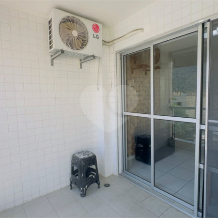 Apartamento à venda com 3 quartos, sendo 1 suíte,  em Jacarepaguá, Rio de Janeiro, RJ
