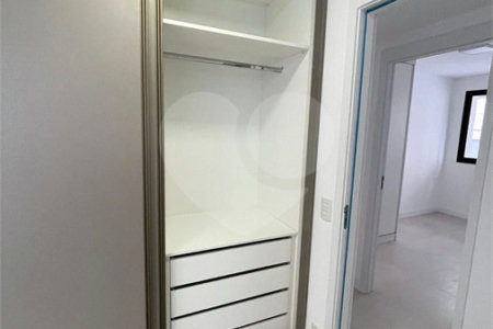 Apartamento à venda com 3 quartos, sendo 1 suíte, em Maracanã, Rio de Janeiro, RJ