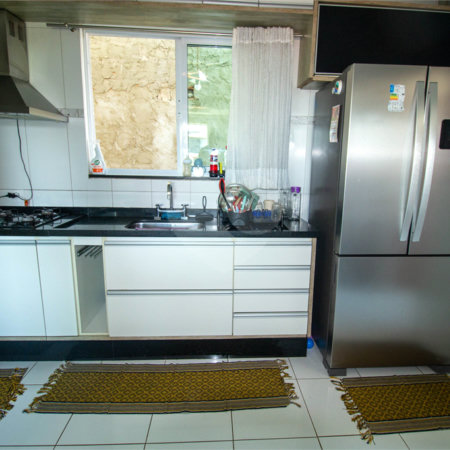 Casa à venda ou para alugar com 5 quartos, sendo 1 suíte, no condomínio Vila de Roma, São Roque - SP