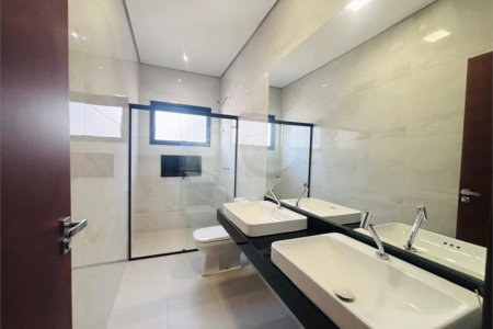 Casa à venda com 3 suítes no condomínio Residencial Chácara Ondina, Sorocaba - SP