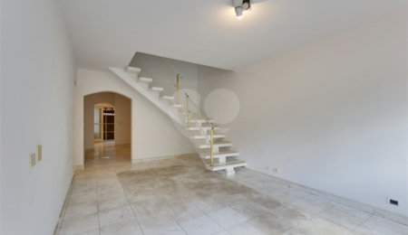 Casa à venda ou para alugar com 3 quartos, sendo 1 suíte,  em Chácara Monte Alegre, São Paulo, SP