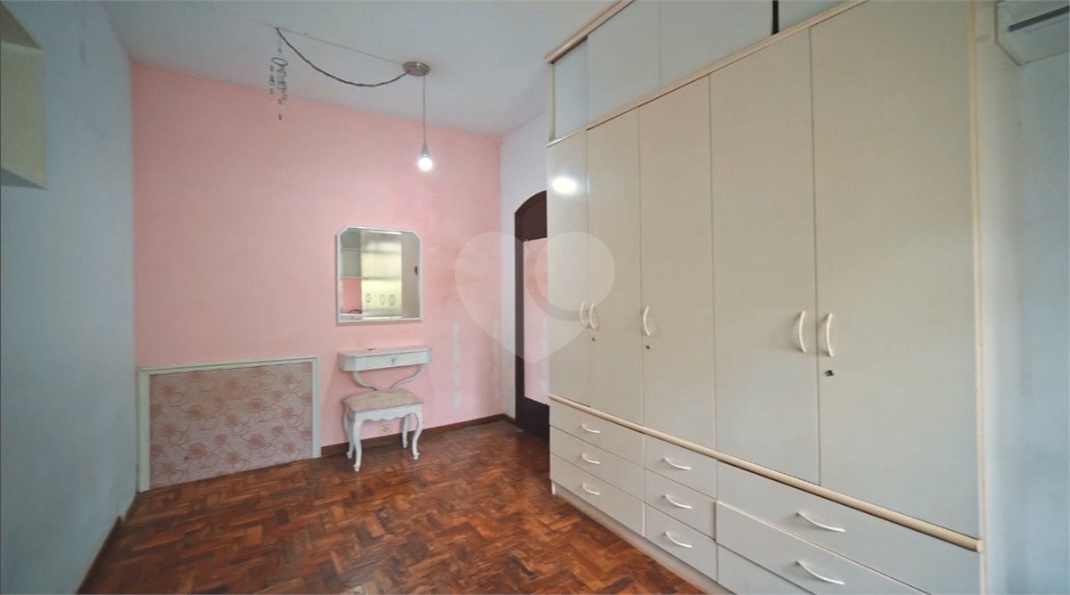 Terreno à venda com 6 quartos no condomínio Quinta dos Lagos, Cotia - SP