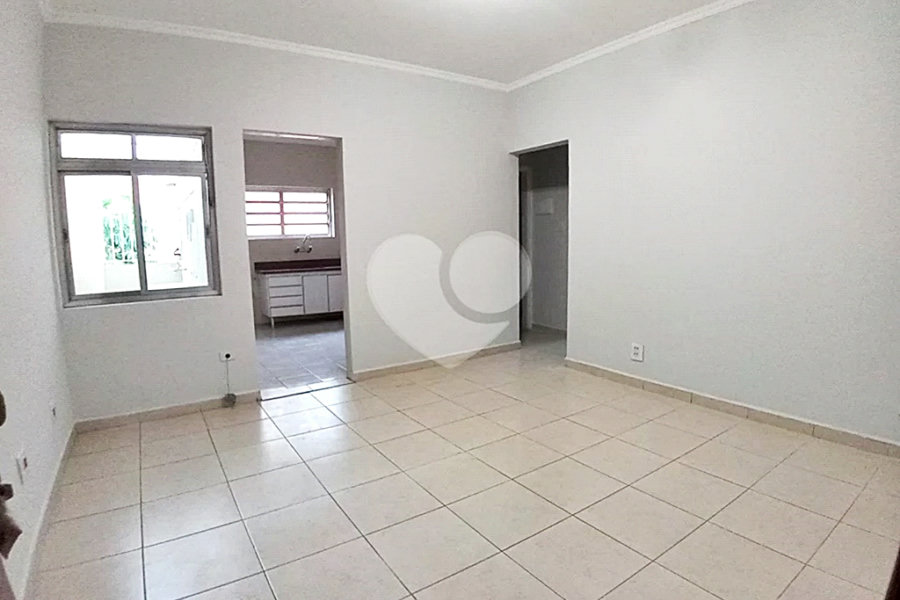 Sobrado à venda com 13 quartos, sendo 1 suíte,  em Jardim São Paulo(zona Norte), São Paulo, SP