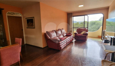 Apartamento à venda com 4 quartos, sendo 1 suíte,  em Horto Florestal, São Paulo, SP