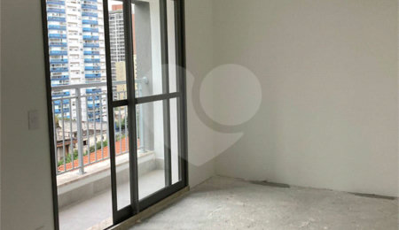 Studio à venda em Vila Dom Pedro I, São Paulo, SP