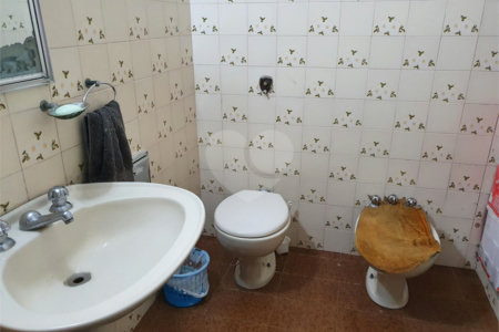 Casa à venda com 5 quartos, sendo 1 suíte, em Vila Romana, São Paulo, SP