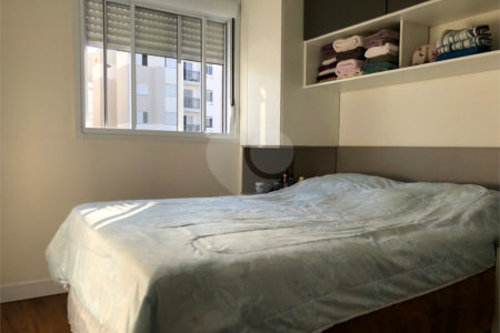 Apartamento à venda com 2 quartos em Parque Reboucas, São Paulo, SP