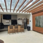 Apartamento à venda com 2 quartos, sendo 1 suíte,  em Continental, Osasco, SP