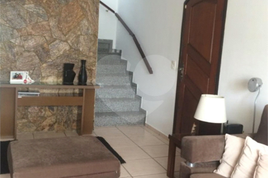 Sobrado à venda com 3 suítes em Pirituba, São Paulo, SP