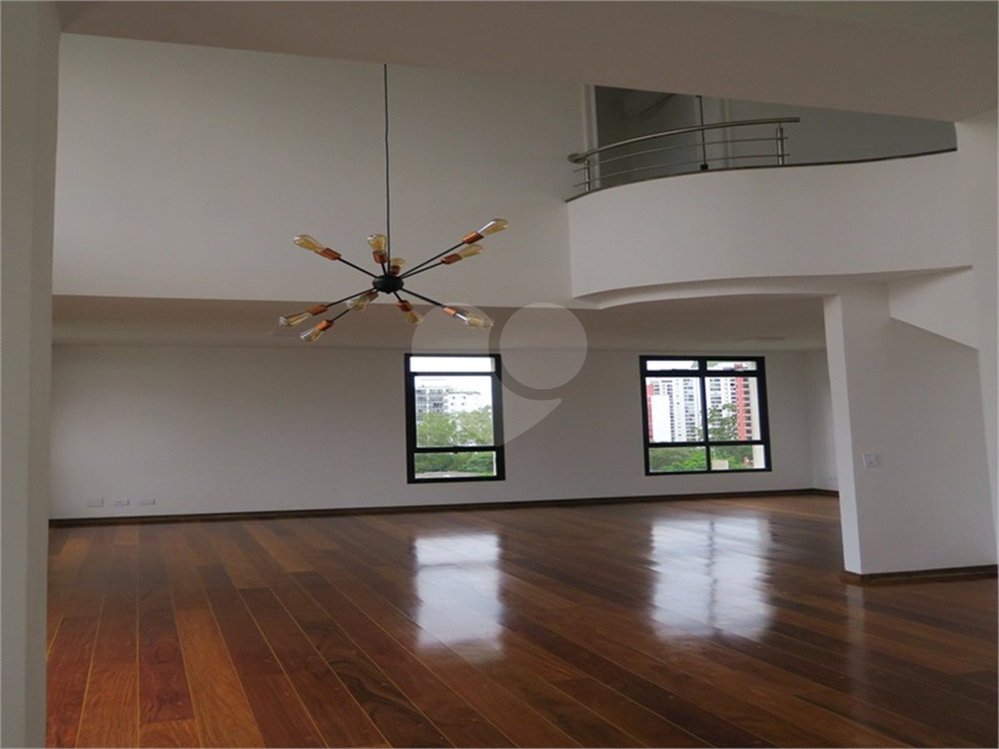 Cobertura à venda com 4 quartos, sendo 2 suítes,  em Vila Suzana, São Paulo, SP