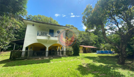 Sítio à venda com 5 quartos, sendo 2 suítes,  em Parque Recreio Dom Pedro Ii (guia de Pacobaíba), Magé, RJ