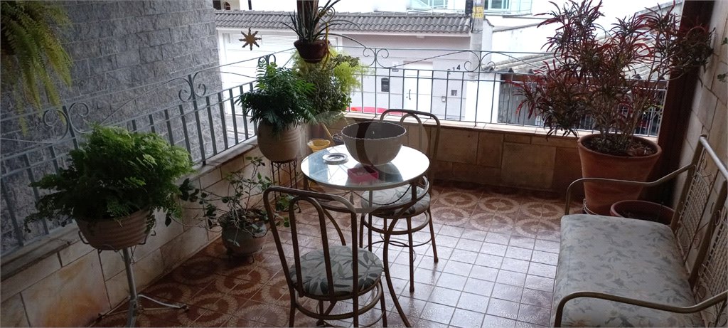 Sobrado à venda com 3 quartos em Água Fria, São Paulo, SP